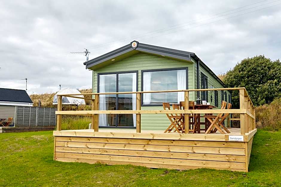 Sauchope Links Holiday Lodge and Glamping Park