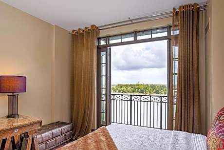 Queen Room with Two Queen Beds and River View