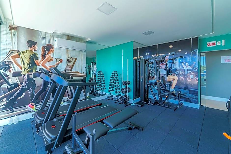 Adra 105 - Excelente apartamento no centro de Bombinhas - Rooftop com piscina e academia - À poucos metros da praia - (Consultar serviços de roupas de cama e banho)