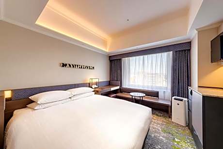 Queen Room - Non-Smoking