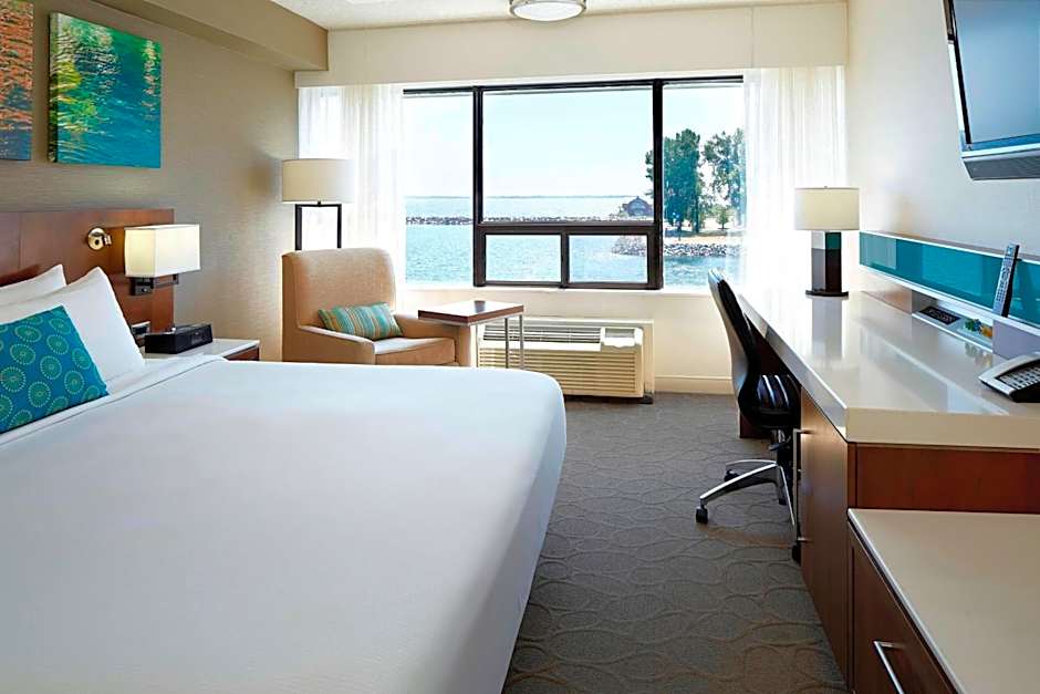 Delta Hotels by Marriott Kingston Waterfront
