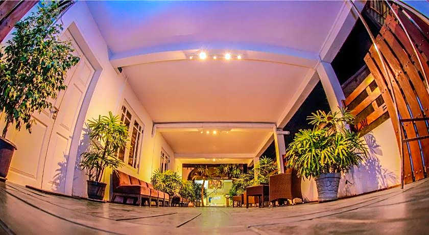 Blue Water Boutique Hotel