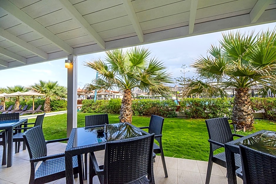 SENSEANA Sea Side Resort & Aquadventure