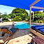 Bon Villas B&B Bonville - Adults Only, Pet Friendly Accommodation