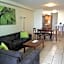 Lanai Apartments