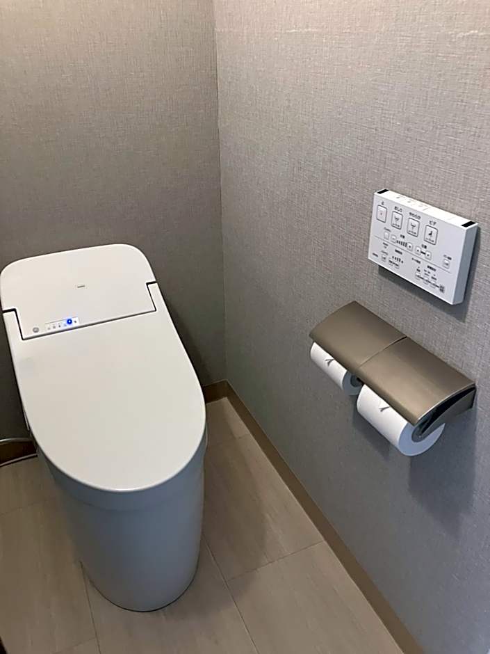 ENT TERRACE AKIHABARA