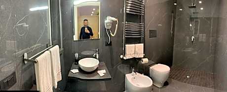 King Room with Spa Bath