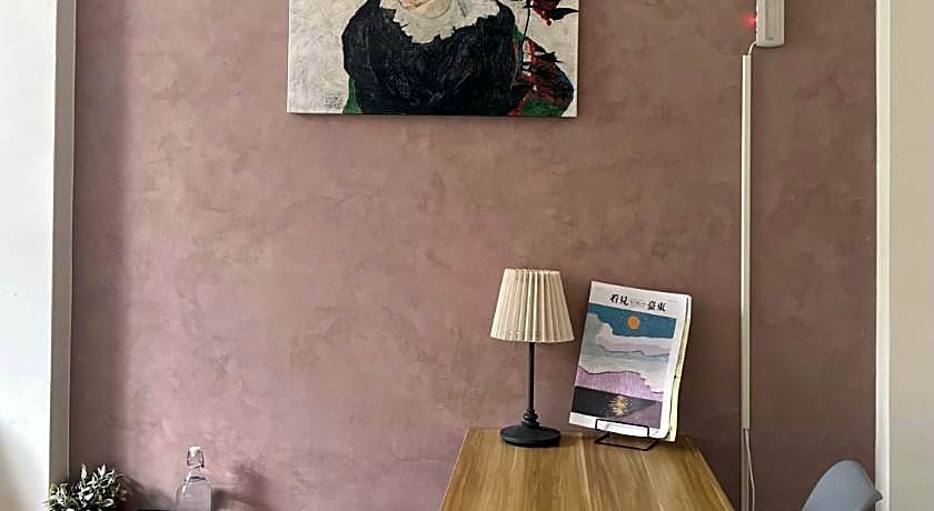 Dulan The Travel Bug Bistro Inn