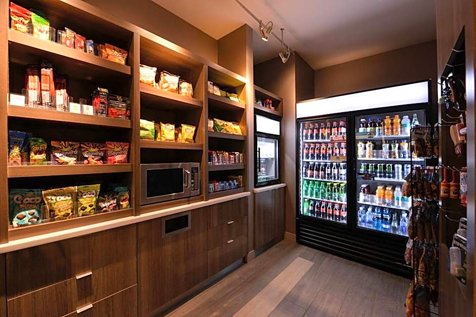 Courtyard by Marriott Saskatoon Airport