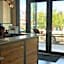Deep Ellum Hostel - Adults Only