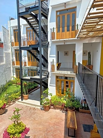 Santa Cecilia Hotel