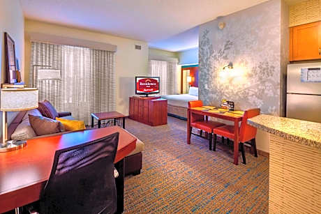 King Studio with Sofa Bed