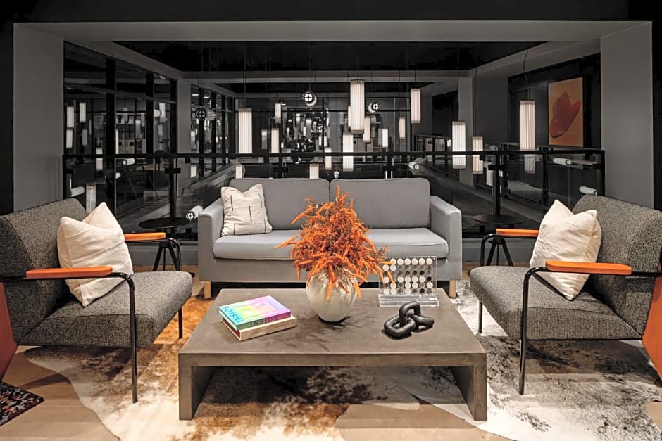 Moxy Houston Downtown