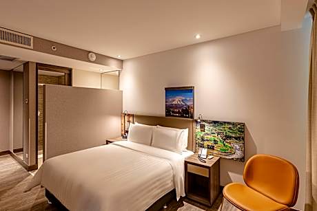 1 Queen Room Non Smoking