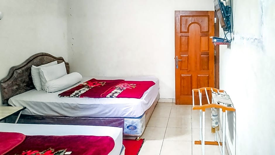 Villa Al Barokah Syariah Family Mitra RedDoorz near Sarangan Lake