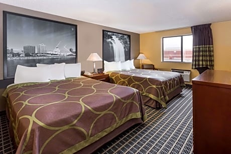 2 Queen Beds Non-Smoking