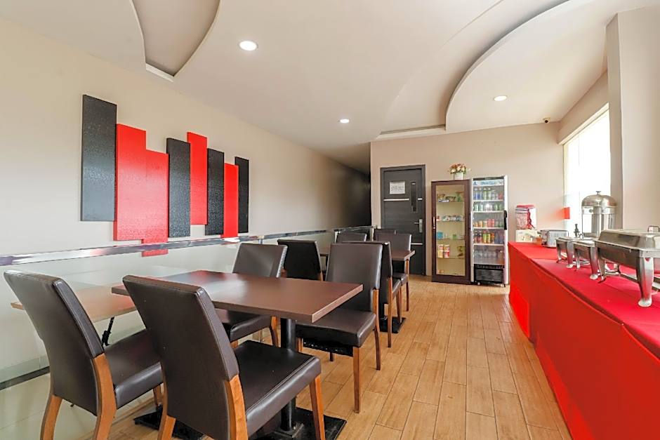 Blitz Hotel Tanjung Uncang