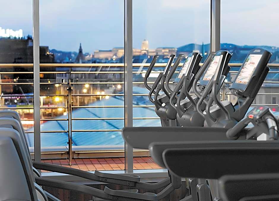 Crowne Plaza Budapest By IHG