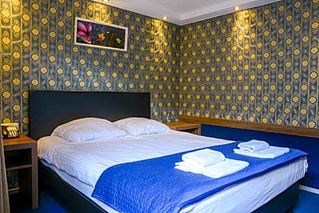 Budget Triple Room with 3 separate beds