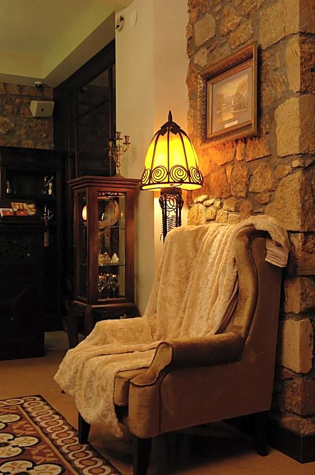 Atrion Highland Hotel