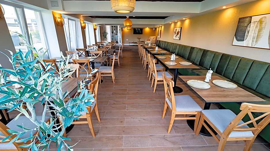 Pensiunea Sarmis Cristal