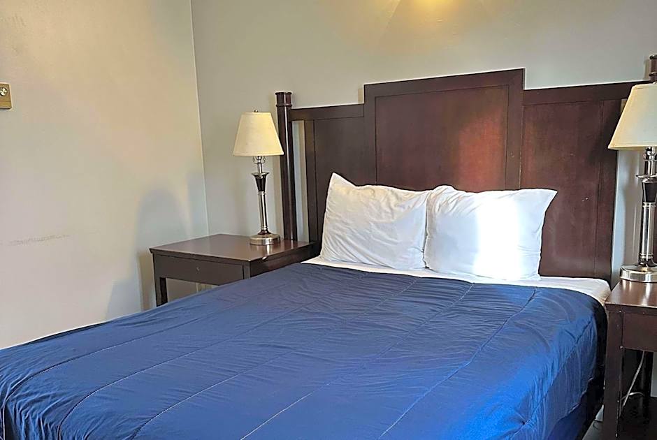 Travelodge by Wyndham Langley City