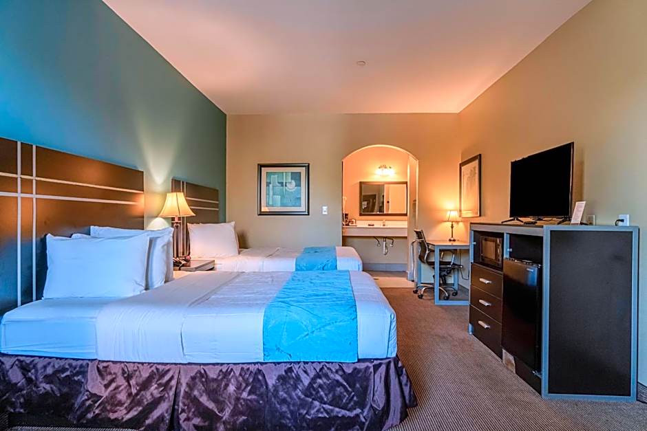 Moulton Inn & Suites By OYO