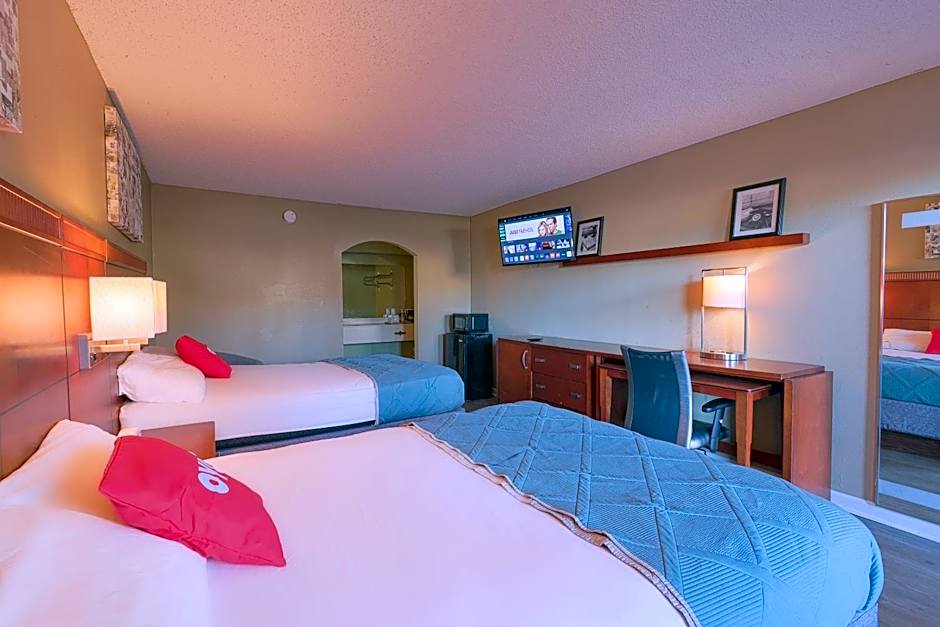 OYO Hotel Brownsville TN I-40