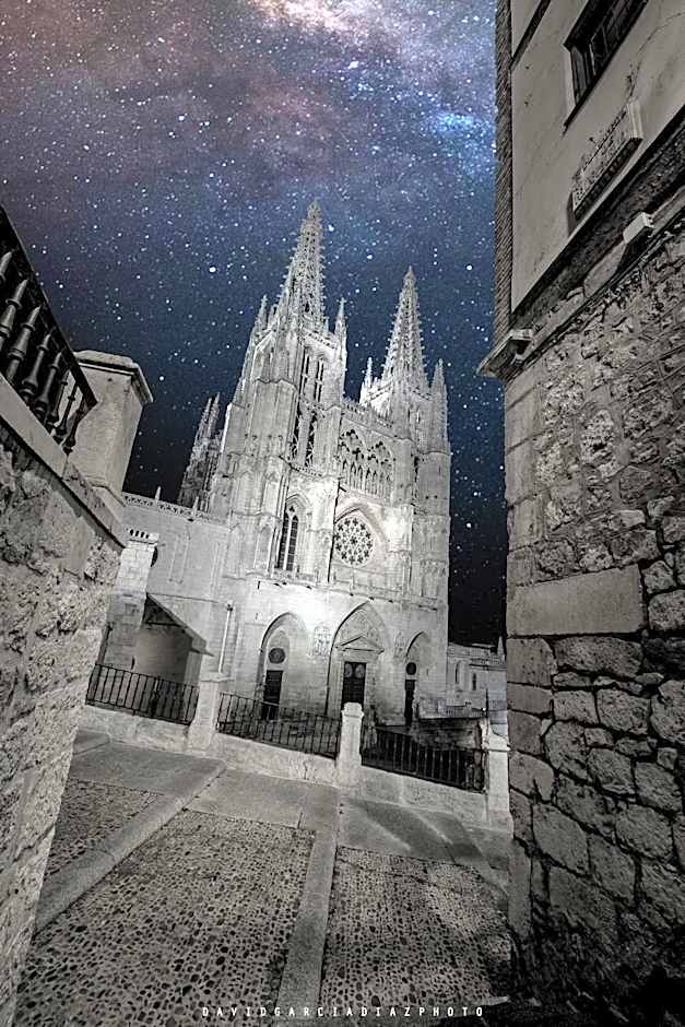 Happy Hostal Carrales