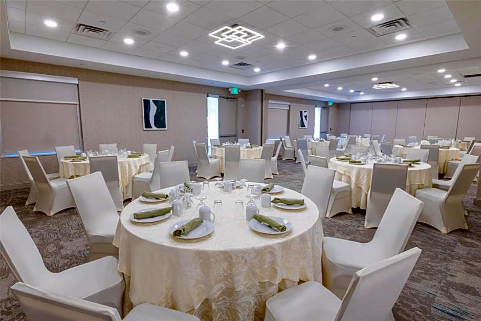 Hilton Garden Inn Lakewood