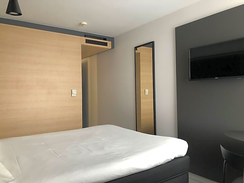 ibis Laon