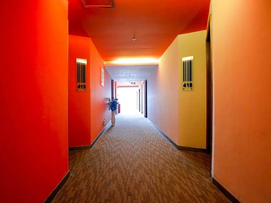 Liwan Lake Garden Inn