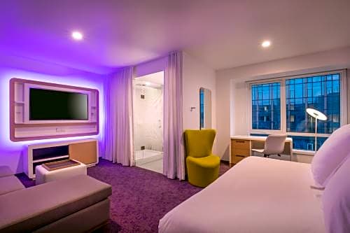 YOTEL Boston