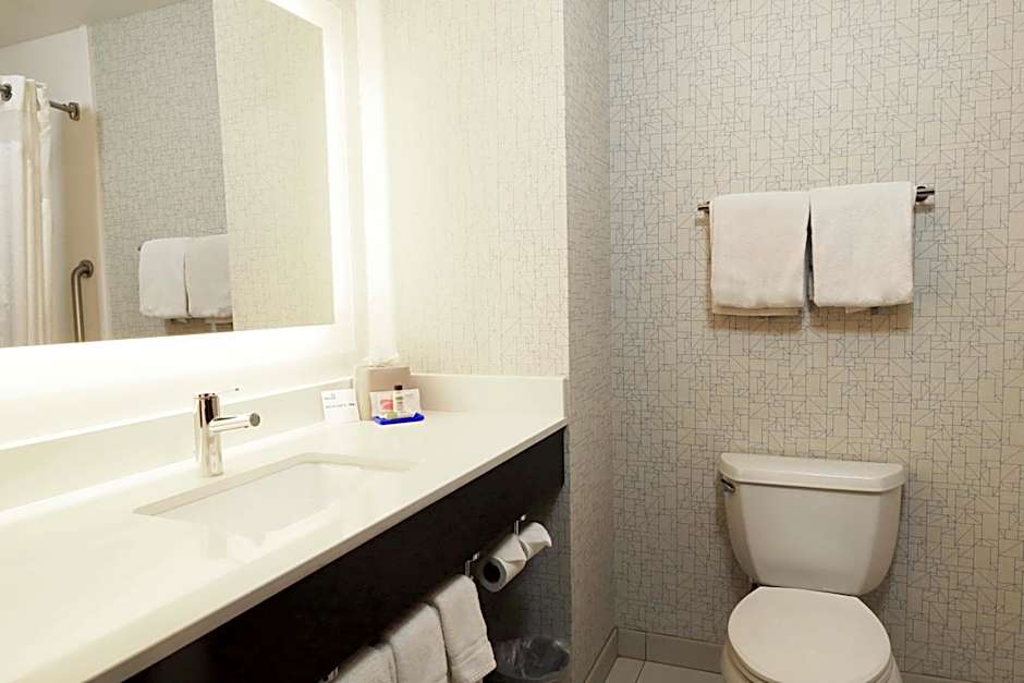 Holiday Inn Express Hotel & Suites Napa Valley-American Canyon By IHG