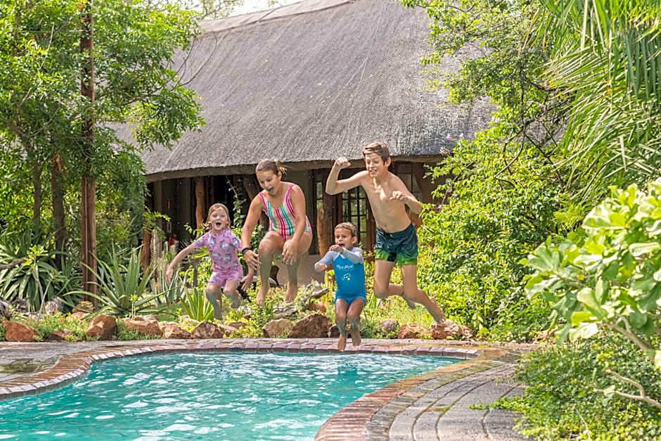 Kambaku Safari Lodge