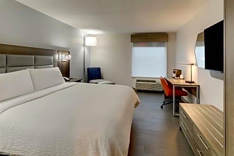 King Room - Mobility Access/Hearing Accessible