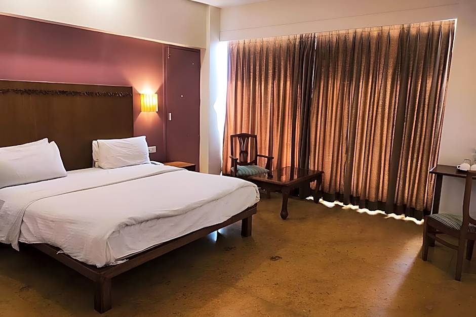 Krishna Inn By Royal Hotels