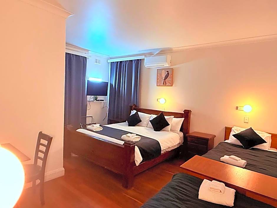 Coonalpyn Hotel