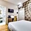 V Collection Relais Badoer