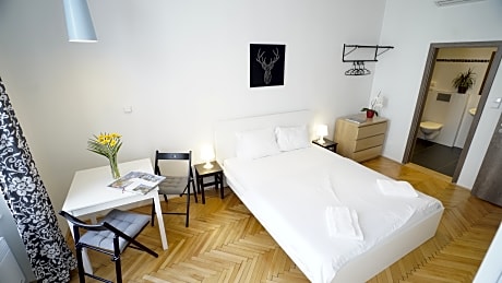 Two-Bedroom Apartment with City View