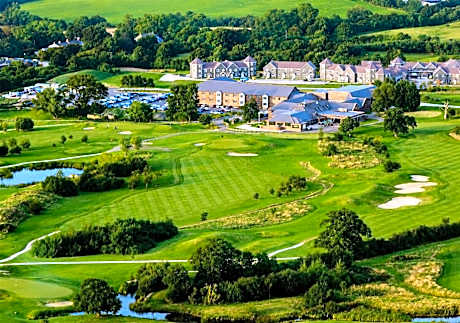The Wiltshire Hotel, Golf and Leisure Resort
