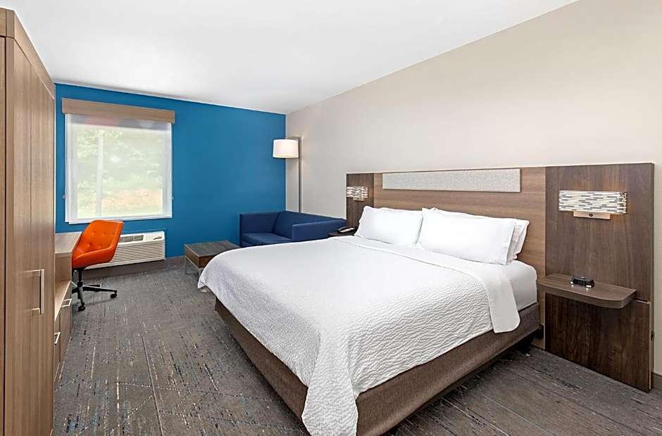 Holiday Inn Express Hurricane Mills Waverly By IHG