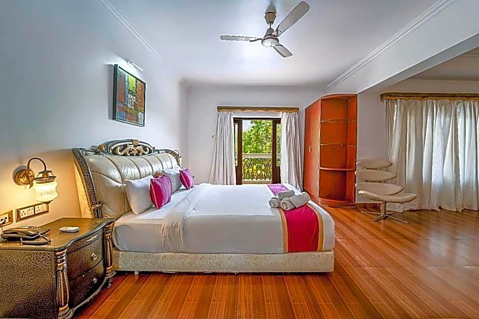 White Pearl Suites