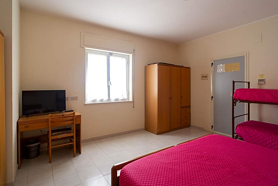 Hotel La Fonte a 300m uscita A14 Pescara Nord