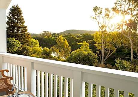 Premium King Room with River View