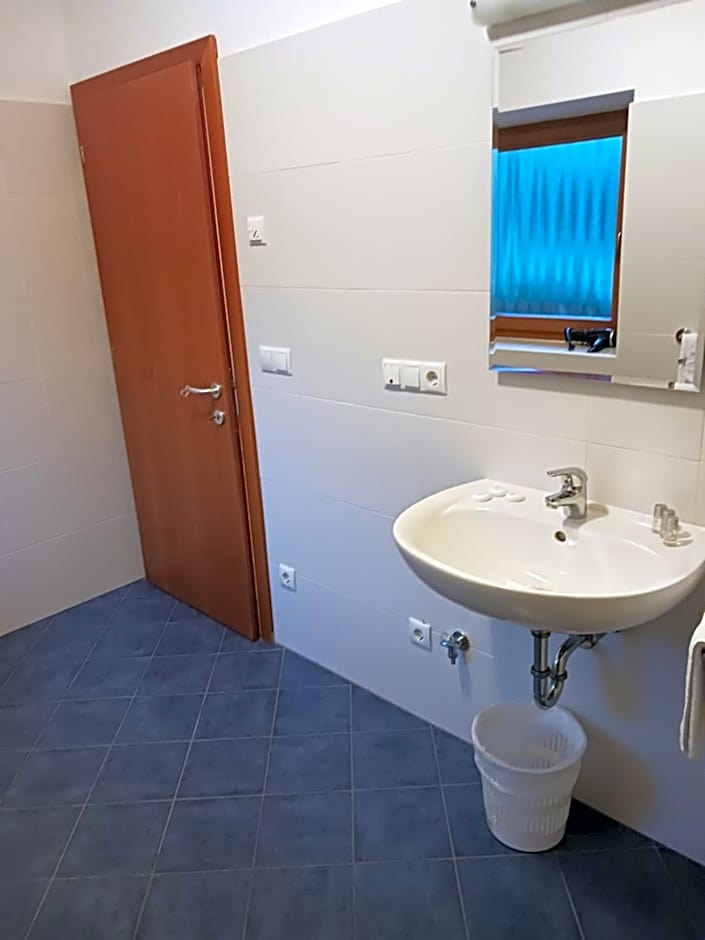 Gasthof Alpenrose - Mühleben