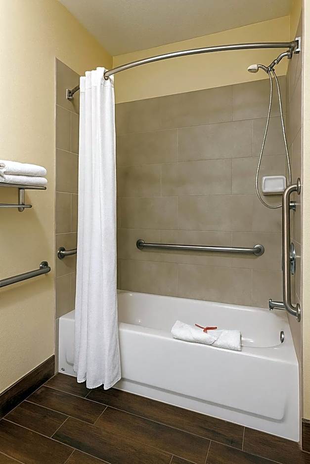 Super 8 by Wyndham Bakersfield South CA