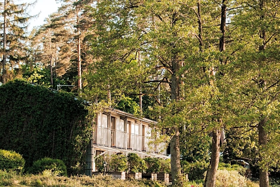 Jabłoń Lake Resort