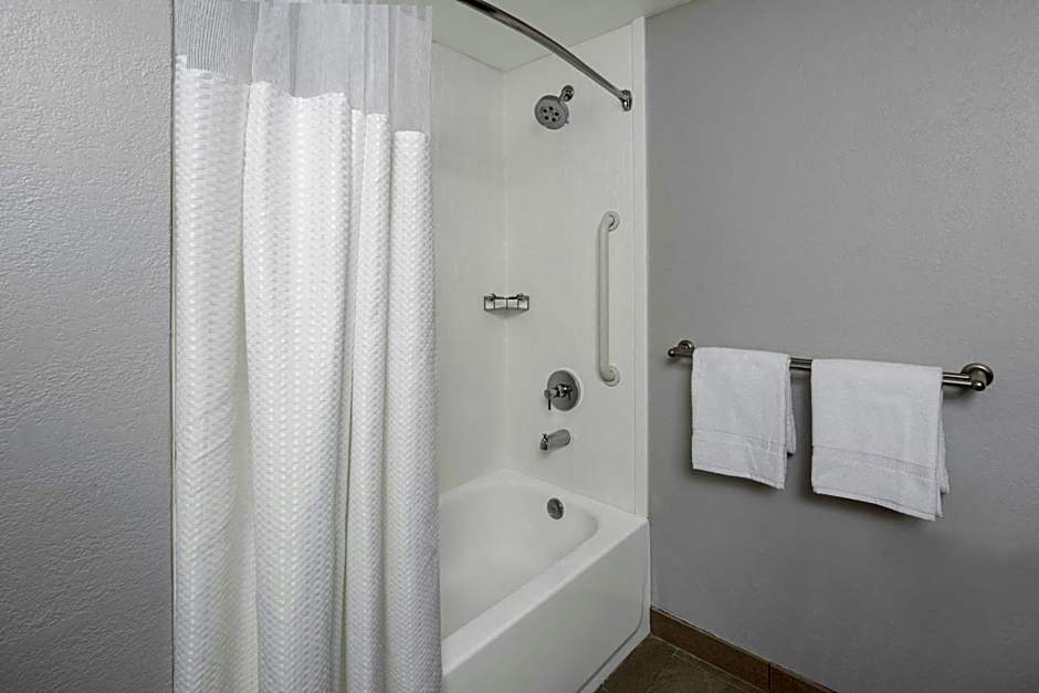 Courtyard by Marriott Tampa Oldsmar