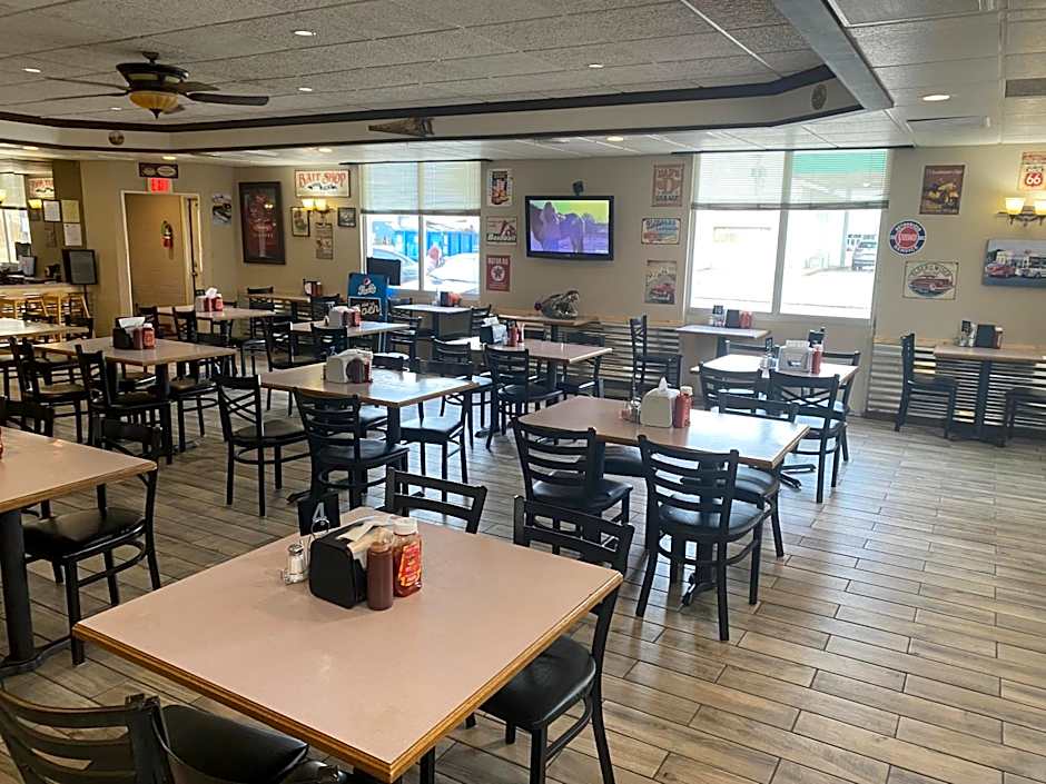 Ramada by Wyndham Enid